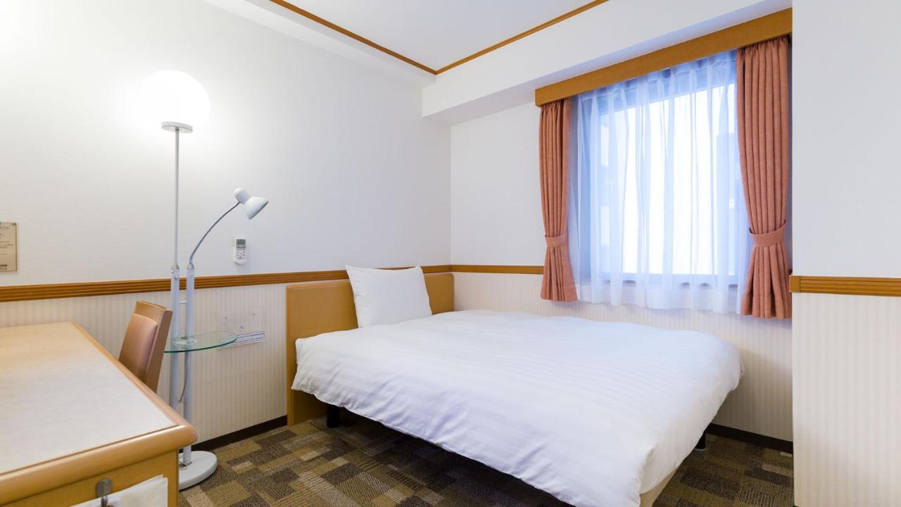 Toyoko Inn Hakata Nishi-Nakasu Fukuoka  Exterior foto